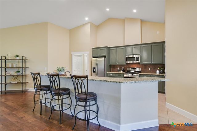 212 Christine Lane, Liberty Hill, TX 78642