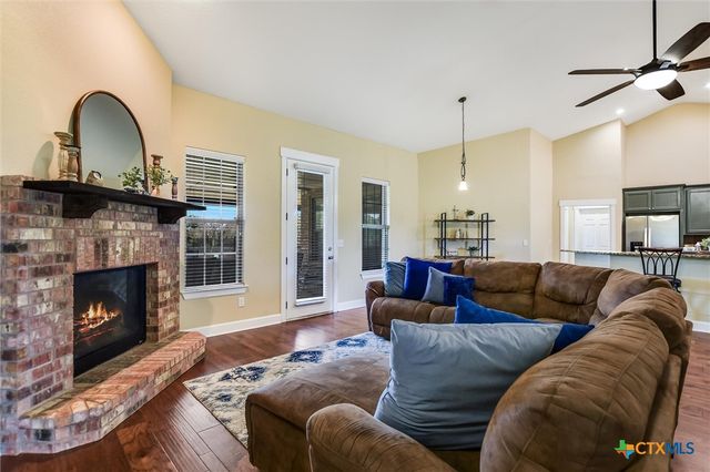 212 Christine Lane, Liberty Hill, TX 78642