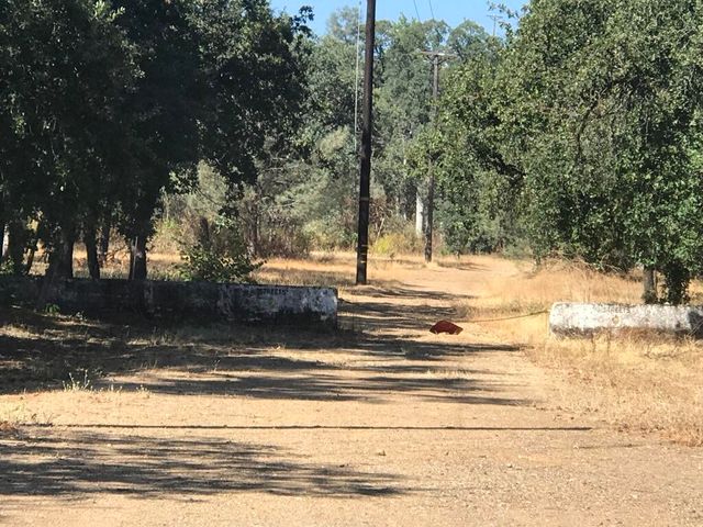 948 & 950 Hawley Road, Redding, CA 96003