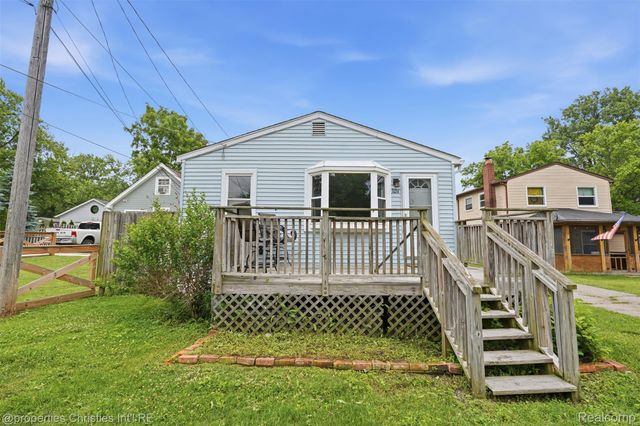 3124 Bessie Street, Auburn Hills, MI 48326