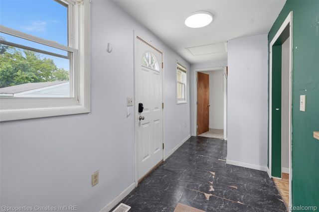 3124 Bessie Street, Auburn Hills, MI 48326