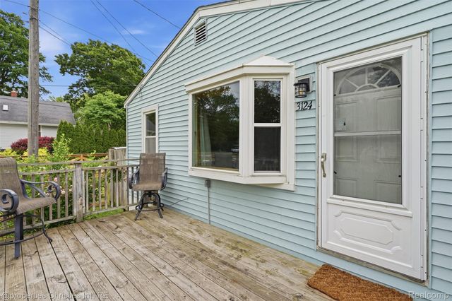 3124 Bessie Street, Auburn Hills, MI 48326