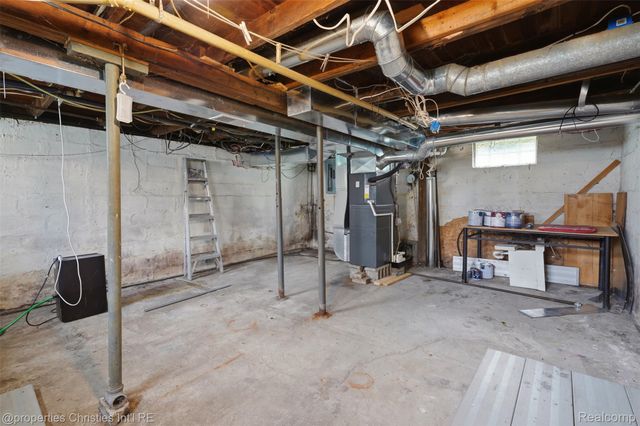 3124 Bessie Street, Auburn Hills, MI 48326