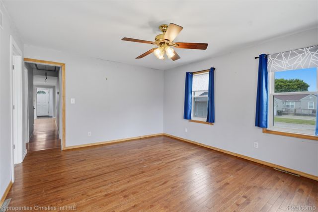 3124 Bessie Street, Auburn Hills, MI 48326