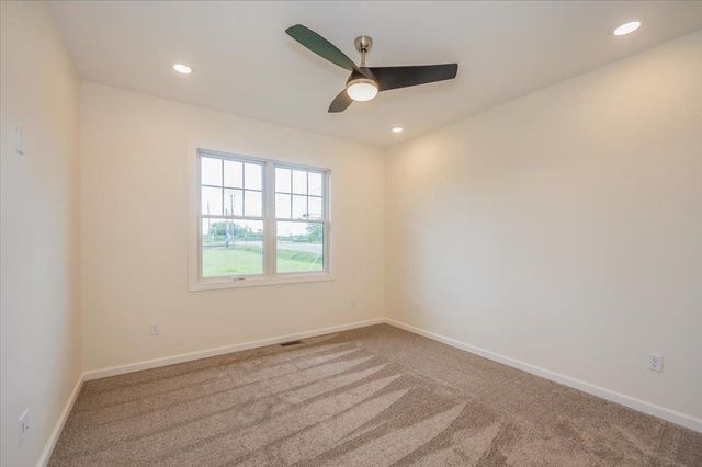 1802 E 8th St, Superior, WI 54880