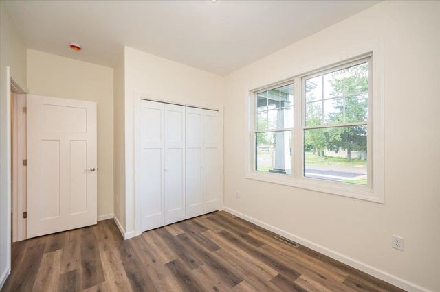 1802 E 8th St, Superior, WI 54880