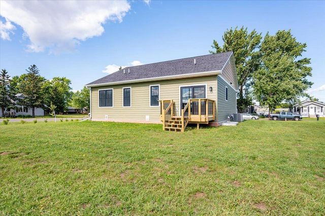 1802 E 8th St, Superior, WI 54880