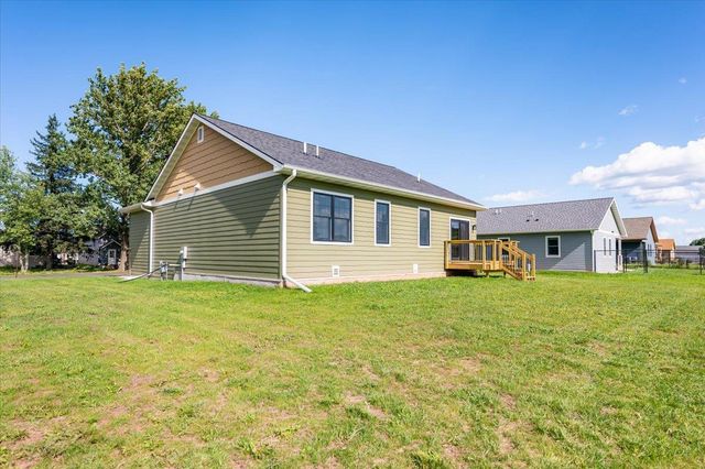 1802 E 8th St, Superior, WI 54880