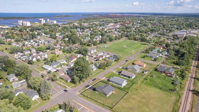 1802 E 8th St, Superior, WI 54880