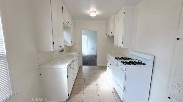 604 N Campus Avenue, Ontario, CA 91764