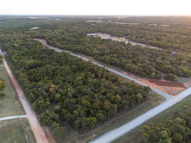 104661 S Secretariat Trail, Mcloud, OK 74851