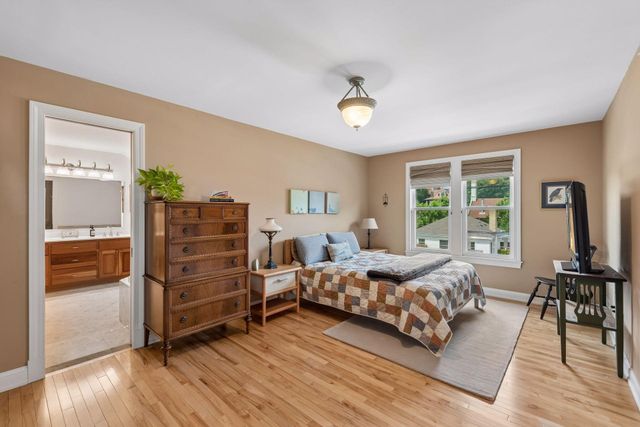 1766 Girard Avenue S 3, Minneapolis, MN 55403