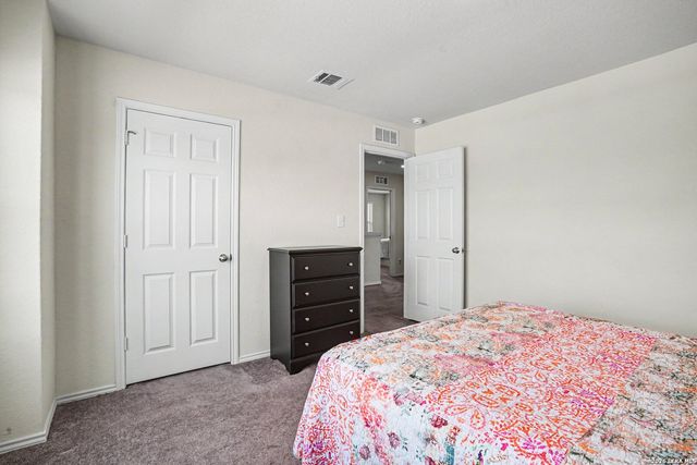 906 Crested Iris, New Braunfels, TX 78130