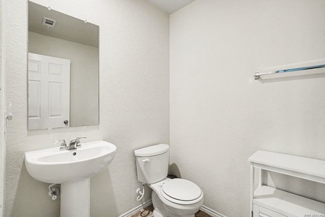906 Crested Iris, New Braunfels, TX 78130