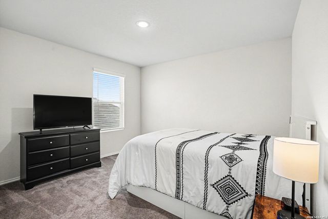 906 Crested Iris, New Braunfels, TX 78130