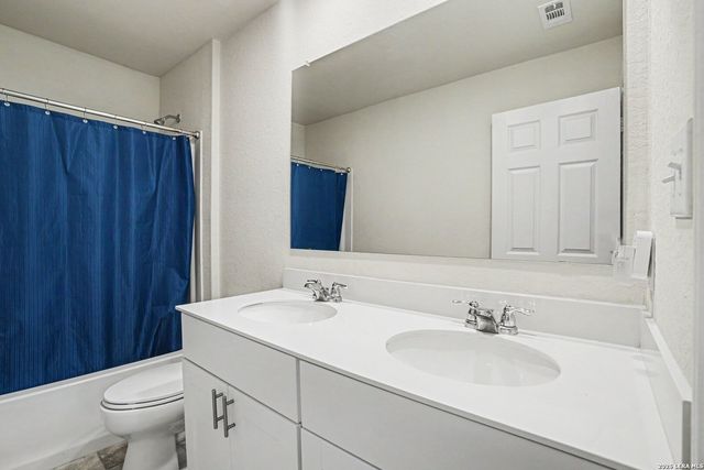 906 Crested Iris, New Braunfels, TX 78130