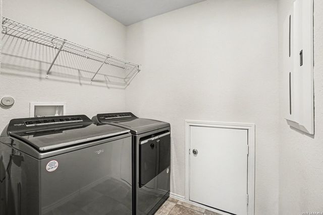 906 Crested Iris, New Braunfels, TX 78130