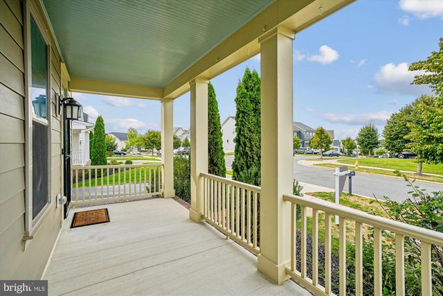 2365 HARMSWORTH DR, Dumfries, VA 22026