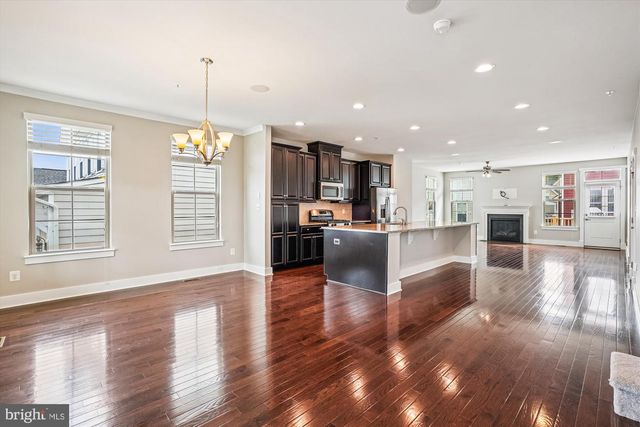 2365 HARMSWORTH DR, Dumfries, VA 22026