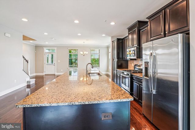 2365 HARMSWORTH DR, Dumfries, VA 22026