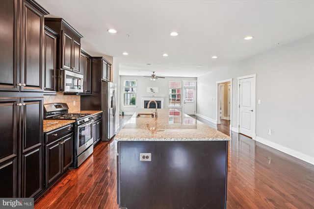 2365 HARMSWORTH DR, Dumfries, VA 22026