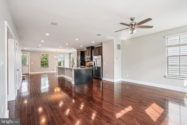 2365 HARMSWORTH DR, Dumfries, VA 22026
