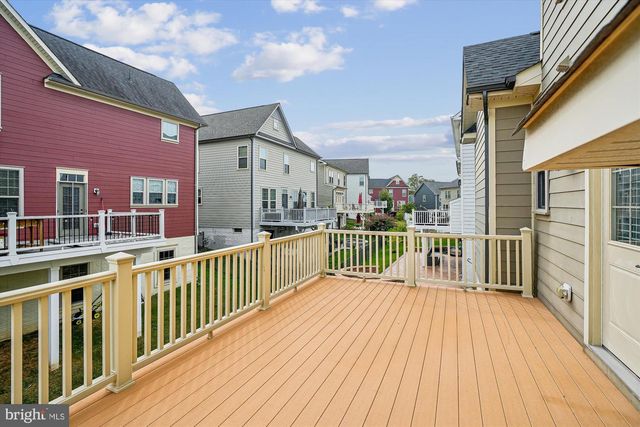 2365 HARMSWORTH DR, Dumfries, VA 22026