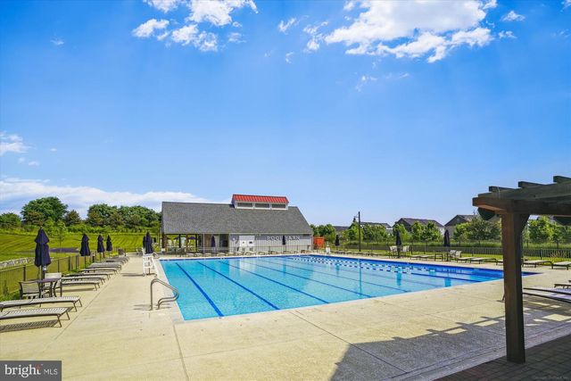 2365 HARMSWORTH DR, Dumfries, VA 22026