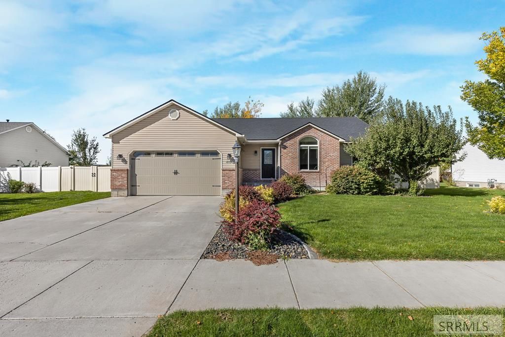 419 N 4th W, Rigby, ID 83442