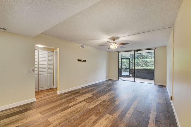 890 N Federal Highway 103, Lantana, FL 33462