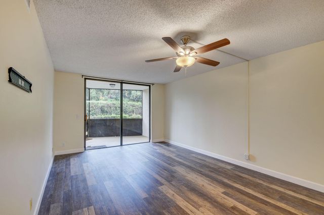 890 N Federal Highway 103, Lantana, FL 33462