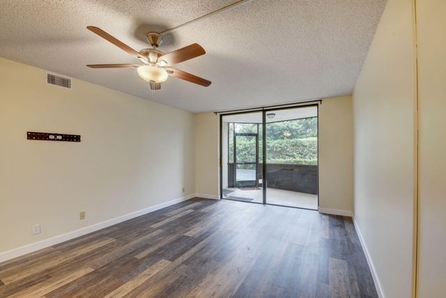 890 N Federal Highway 103, Lantana, FL 33462