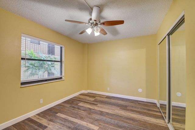 890 N Federal Highway 103, Lantana, FL 33462