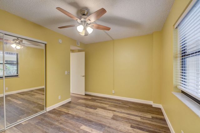 890 N Federal Highway 103, Lantana, FL 33462
