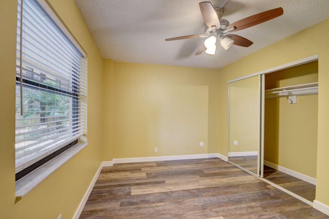 890 N Federal Highway 103, Lantana, FL 33462