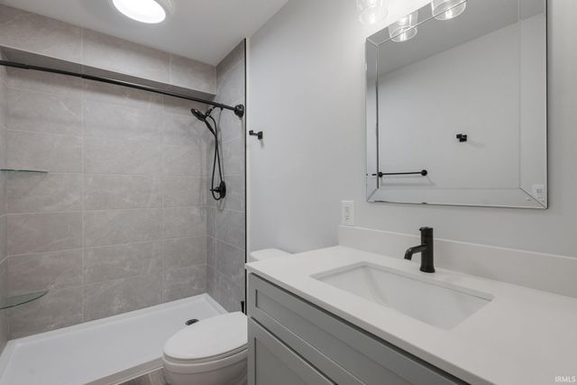 4604 Pier Ct Unit 79, South Bend, IN 46628