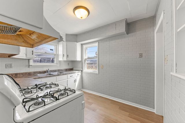 803 1st Avenue, Joliet, IL 60433