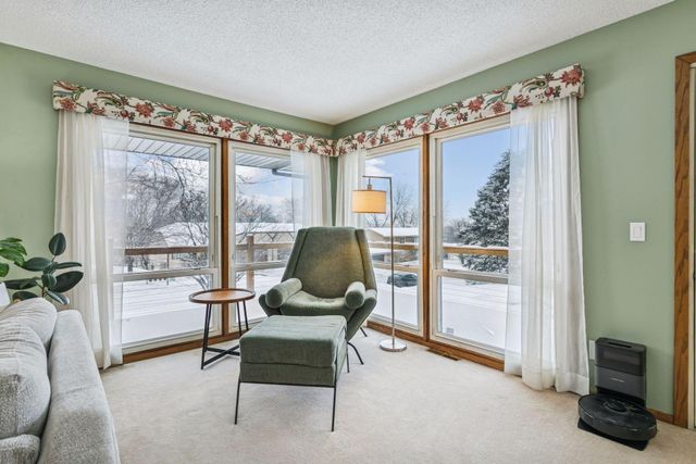 13113 Grand Avenue, Burnsville, MN 55337