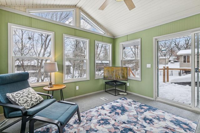 13113 Grand Avenue, Burnsville, MN 55337