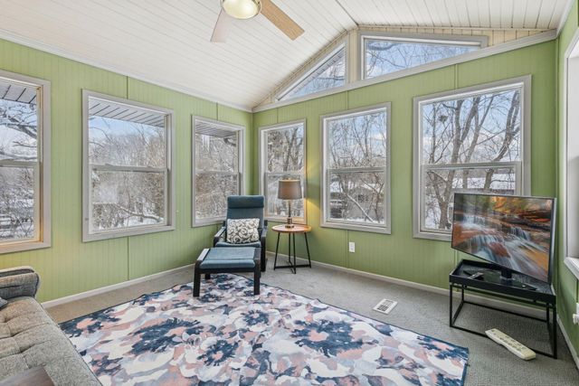 13113 Grand Avenue, Burnsville, MN 55337