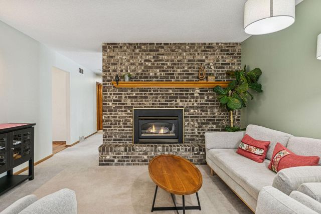 13113 Grand Avenue, Burnsville, MN 55337