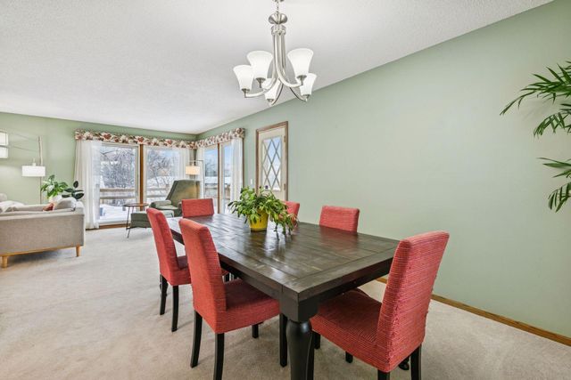 13113 Grand Avenue, Burnsville, MN 55337