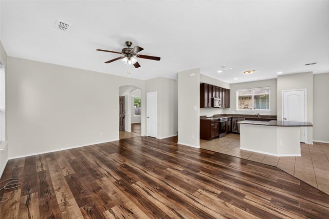 3800 Camino Real Trail, Denton, TX 76208