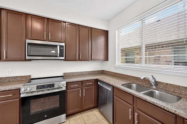 3800 Camino Real Trail, Denton, TX 76208