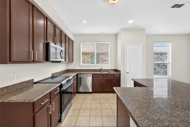 3800 Camino Real Trail, Denton, TX 76208