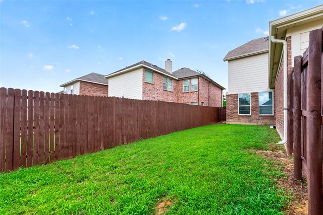 3800 Camino Real Trail, Denton, TX 76208