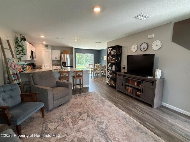 6270 Airmont Drive, Spring Hill, FL 34606