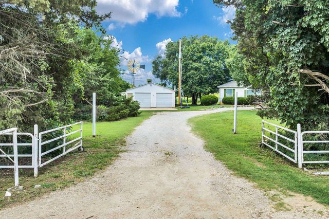 14471 SW Ohio St Rd, Augusta, KS 67010