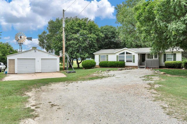 14471 SW Ohio St Rd, Augusta, KS 67010