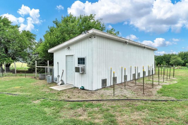 14471 SW Ohio St Rd, Augusta, KS 67010